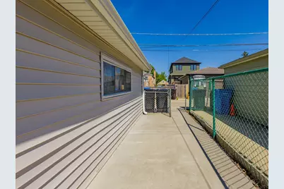5817 S Mulligan Avenue, Chicago, IL 60638 - Photo 17