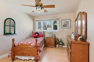 2322 Birchwood Ave, Wilmette, IL 60091 - Photo 11