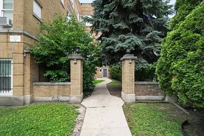 1852 S Central Park Avenue #3E, Chicago, IL 60623 - Photo 3
