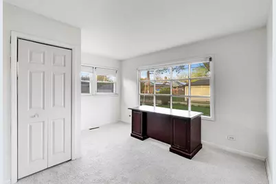 7810 Kilbourn Avenue, Skokie, IL 60076 - Photo 15