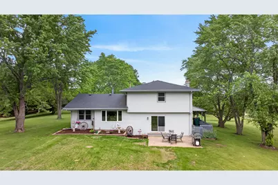 7144 N Crestview Road, Stillman Valley, IL 61084 - Photo 3