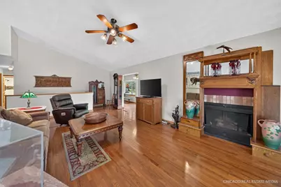 10062 Jesters Row, Roscoe, IL 61073 - Photo 9