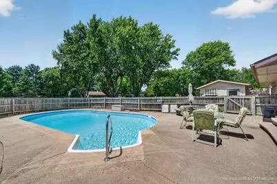 10062 Jesters Row, Roscoe, IL 61073 - Photo 5