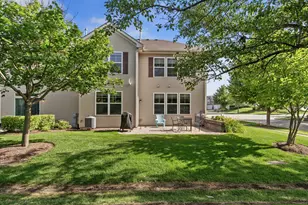 1282 Newport Cir, Pingree Grove, IL 60140 - Photo 31