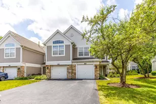 162 Fairfield Ln, Carol Stream, IL 60188 - Photo 5