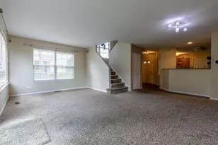 162 Fairfield Ln, Carol Stream, IL 60188 - Photo 15