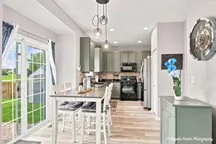 757 Beethoven St, Volo, IL 60073 - Photo 7