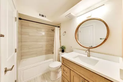 6300 W Montrose Avenue #305, Chicago, IL 60634 - Photo 25