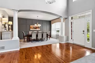 2309 River Hills Ln, Bolingbrook, IL 60490 - Photo 3