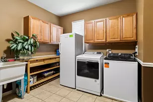 2309 River Hills Ln, Bolingbrook, IL 60490 - Photo 17