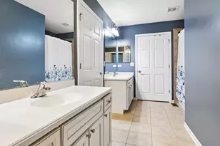 2309 River Hills Ln, Bolingbrook, IL 60490 - Photo 23