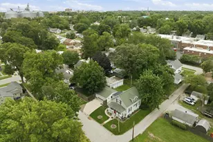 1406 W Empire St, Bloomington, IL 61701 - Photo 27