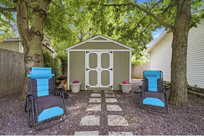 1406 W Empire Street, Bloomington, IL 61701 - Photo 25
