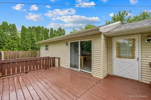 9011 W Sunset Dr, Wonder Lake, IL 60097 - Photo 29