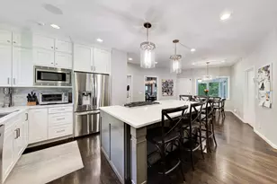395 Cedar Ave, Highland Park, IL 60035 - Photo 9