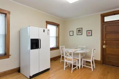 4101 W Oakdale Avenue, Chicago, IL 60641 - Photo 7