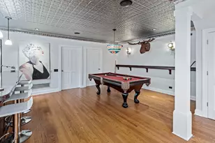 1852 W Wellington Ave, Chicago, IL 60657 - Photo 39
