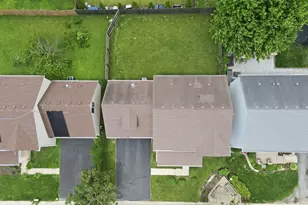 1758 Edith Ln, Aurora, IL 60504 - Photo 27