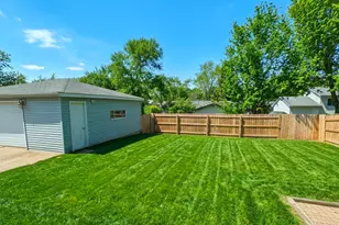 117 Galewood Dr, Bolingbrook, IL 60440 - Photo 7
