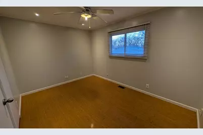 117 Galewood Drive, Bolingbrook, IL 60440 - Photo 11