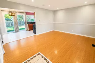 117 Galewood Dr, Bolingbrook, IL 60440 - Photo 3