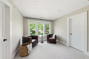 451 Lowell Ave, Glen Ellyn, IL 60137 - Photo 11
