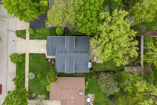 451 Lowell Ave, Glen Ellyn, IL 60137 - Photo 29