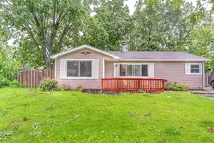 442 W Auburn Ln, Crete, IL 60417 - Photo 1