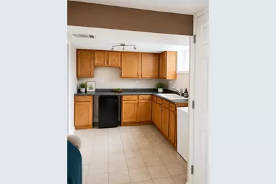 8630 S Kilbourn Avenue, Chicago, IL 60652 - Photo 15