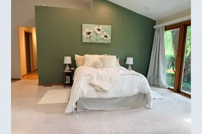 16 Falkirk Road, Hawthorn Woods, IL 60047 - Photo 5