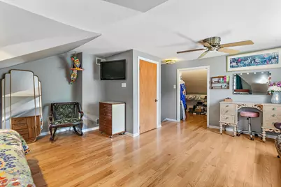 117 S Erie Street, Wheaton, IL 60187 - Photo 17