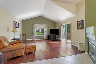 1955 W Overlook Ct, Round Lake, IL 60073 - Photo 19
