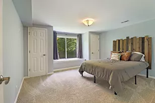 1955 W Overlook Ct, Round Lake, IL 60073 - Photo 35