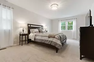 1598 Lois Ann Ln, Naperville, IL 60563 - Photo 15