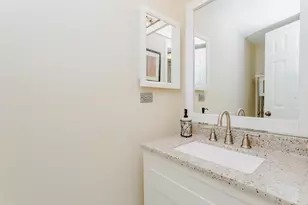 814 Dunhill Dr, Buffalo Grove, IL 60089 - Photo 11