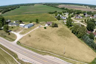 3765 N Il State Route 71, Sheridan, IL 60551 - Photo 29