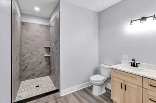 2080 Waters Edge Dr, Minooka, IL 60447 - Photo 9