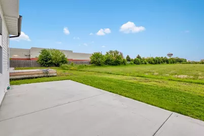 2080 Waters Edge Drive, Minooka, IL 60447 - Photo 27