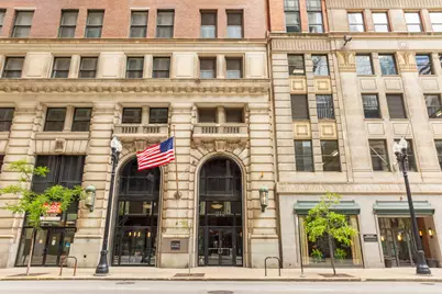 212 W Washington Avenue #1508, Chicago, IL 60606 - Photo 1