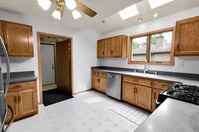 24530 S Tonka Avenue, Channahon, IL 60410 - Photo 7