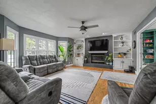 2503 Blarney Stone Ln, Bloomington, IL 61704 - Photo 7