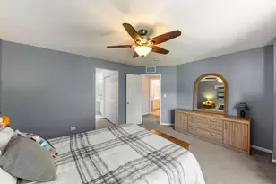 200 Brompton Ct, Oswego, IL 60543 - Photo 17