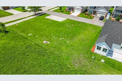 2076 Waters Edge Drive, Minooka, IL 60447 - Photo 5