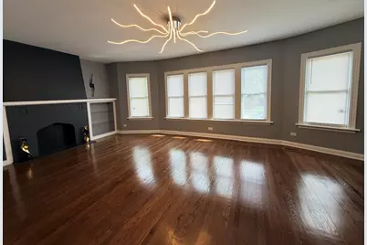 10010 S Emerald Avenue, Chicago, IL 60628 - Photo 3