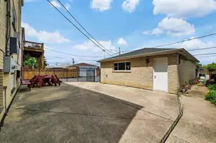 8430 W Oak Ave, Niles, IL 60714 - Photo 5
