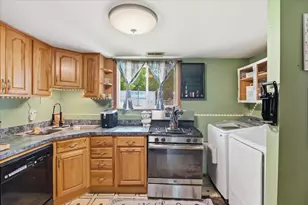 28616 W Benjamin Ave, Spring Grove, IL 60081 - Photo 7