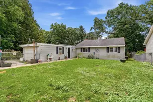 28616 W Benjamin Ave, Spring Grove, IL 60081 - Photo 3