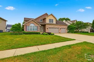 529 Hollyberry Ln, Bourbonnais, IL 60914 - Photo 1