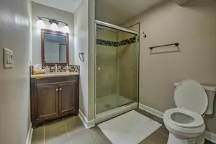 8 Steck Ct, Bolingbrook, IL 60440 - Photo 25