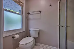 8 Steck Ct, Bolingbrook, IL 60440 - Photo 15